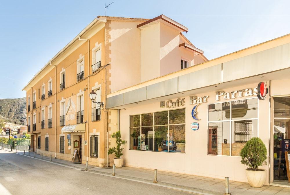 Hotel Parras Арнедильо Экстерьер фото