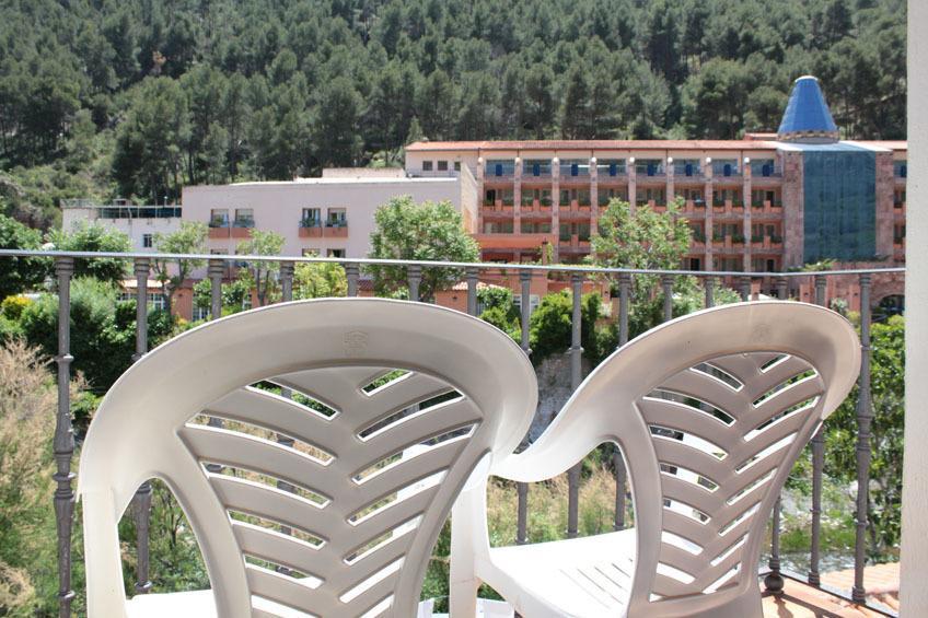 Hotel Parras Арнедильо Экстерьер фото