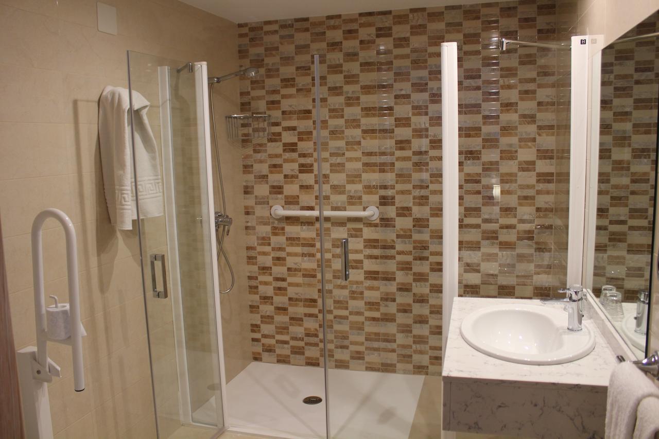 Hotel Parras Арнедильо Экстерьер фото