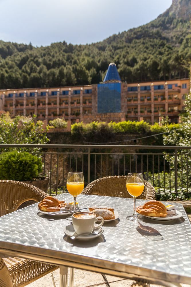 Hotel Parras Арнедильо Экстерьер фото